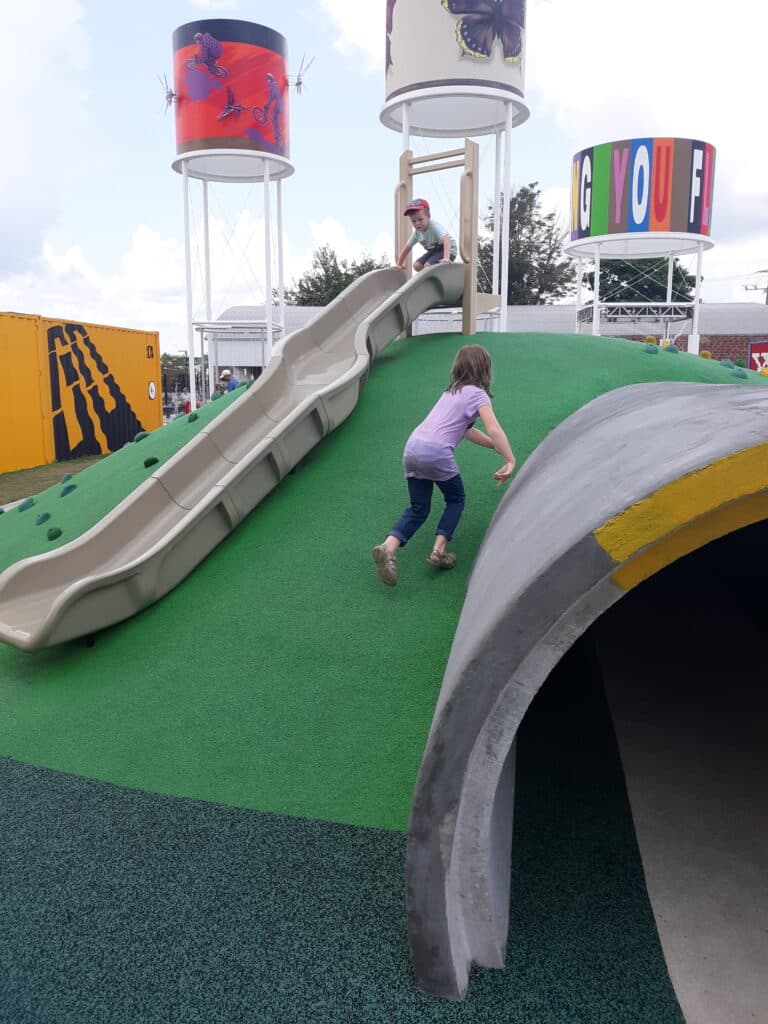 let's go for a walkRailyard Park